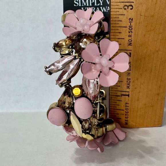 🌸🌸Vera Wang Simply Vera Pink Flowers/Rhinstones Bracelet Stretch Costume Jewelry - Picture 2 of 12